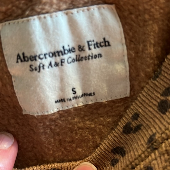 Abercrombie and Fitch soft A&F collection sweatshirt - Picture 3 of 5